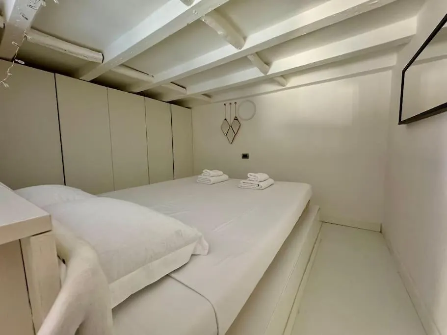 Casa Orione Apartment Milan Italy
